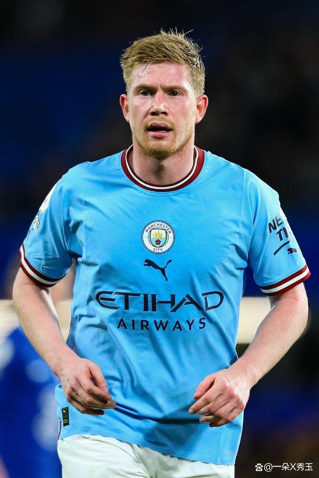 埃尔切名宿：我当年边踢边养应对耻骨炎，亚马尔伤势并未恶化（埃尔切传奇：当年我带伤边踢边养对抗耻骨炎，亚马尔伤情未加重）